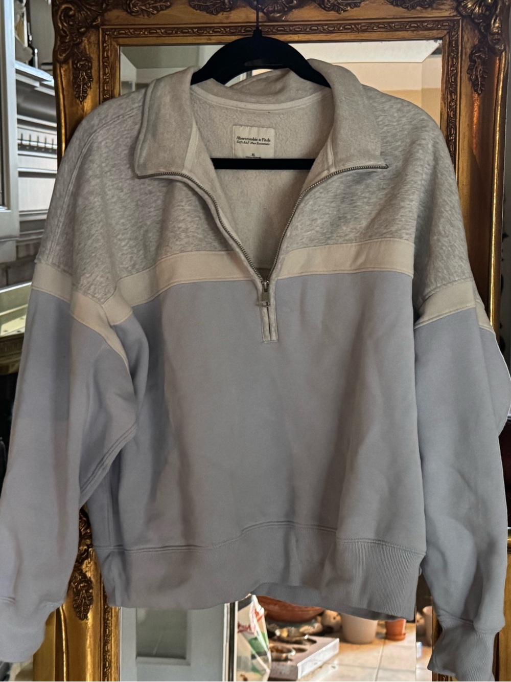Abercrombie & Fitch Light Gray and Cream Quarter-Zip Pullover